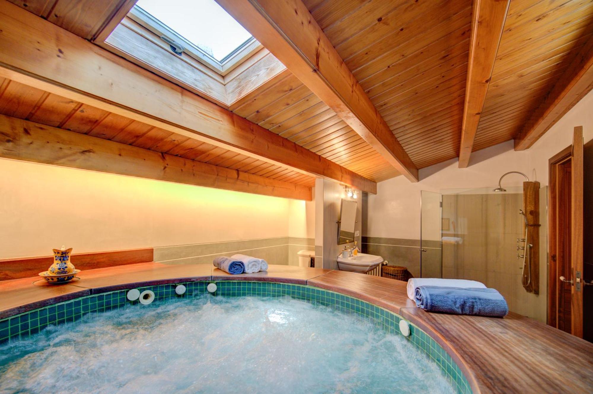 산트 유이스 Casa Boutique Xalam " Piscina Climatizada, Jacuzzi, Billar " 빌라 외부 사진