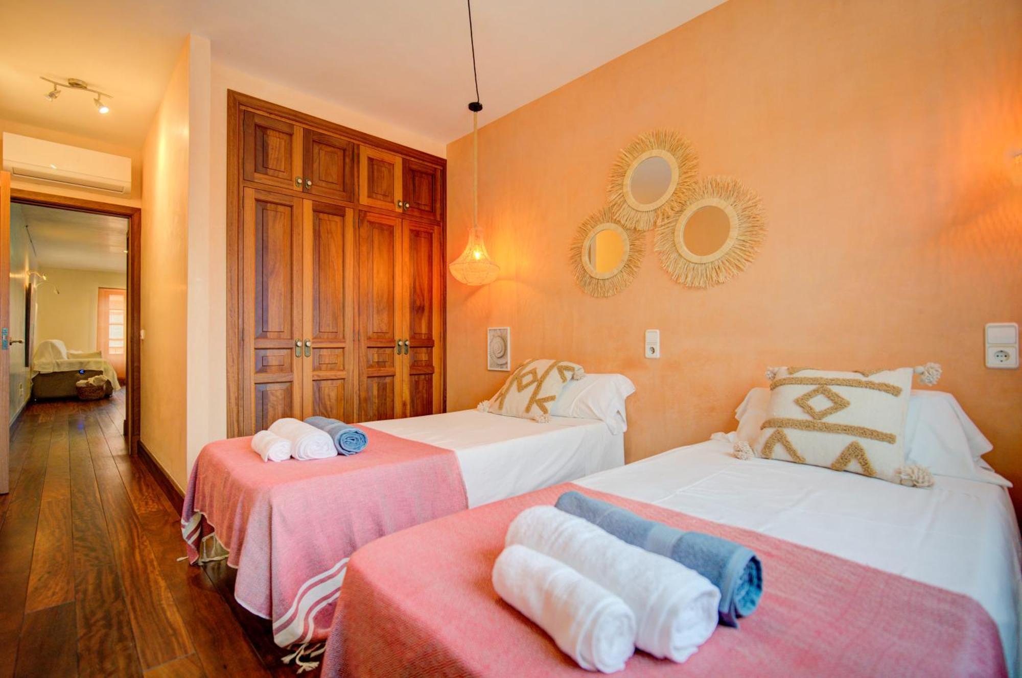 산트 유이스 Casa Boutique Xalam " Piscina Climatizada, Jacuzzi, Billar " 빌라 외부 사진