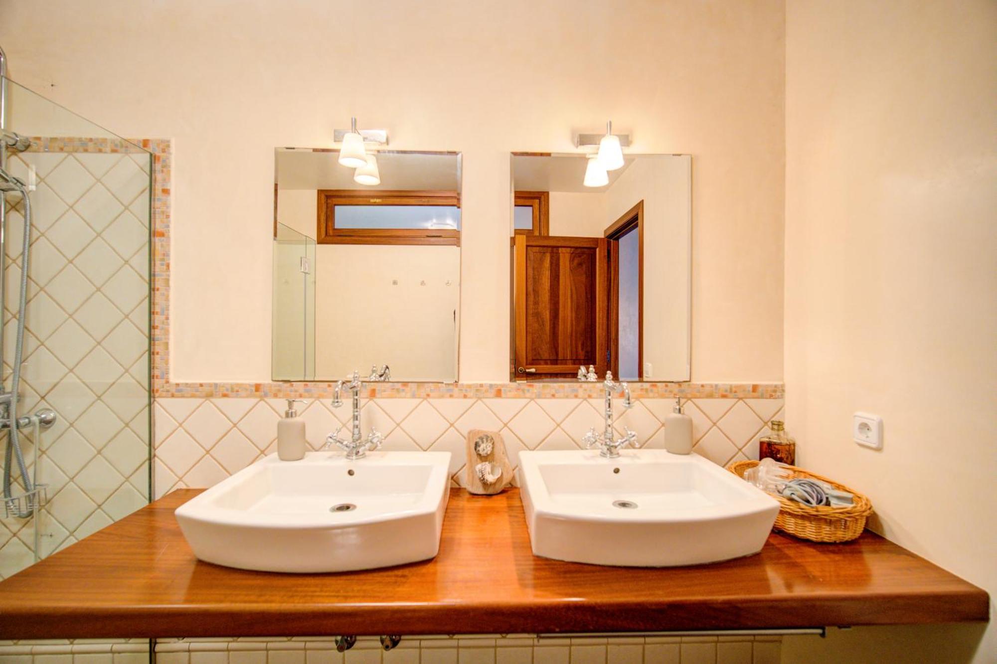 산트 유이스 Casa Boutique Xalam " Piscina Climatizada, Jacuzzi, Billar " 빌라 외부 사진