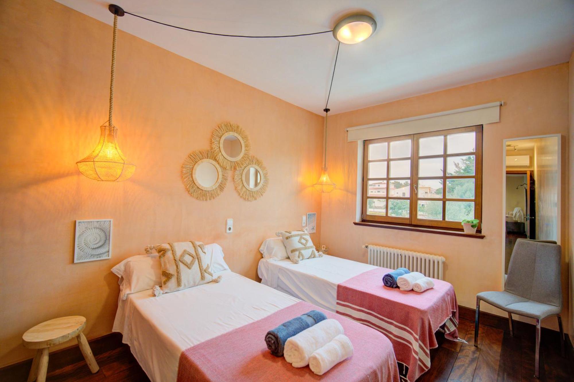 산트 유이스 Casa Boutique Xalam " Piscina Climatizada, Jacuzzi, Billar " 빌라 외부 사진